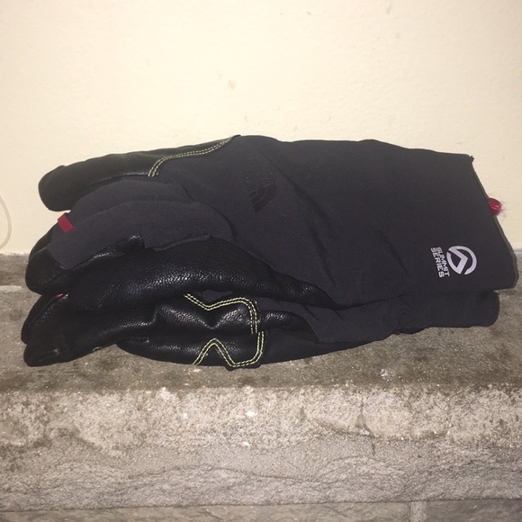 The North Face Summit Series Gloves 